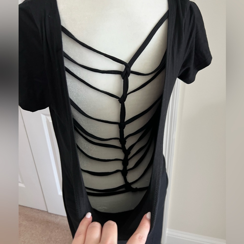 Benjamin Jay Strappy Knot Back Casual Gown - Picture 7 of 14